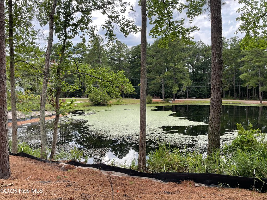 1 Inverness Road, Southern Pines, NC 28387