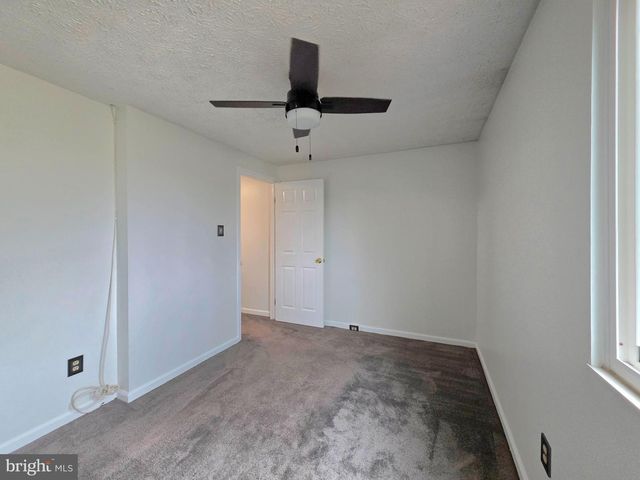 8568 KOLUDER CT, Lorton, VA 22079