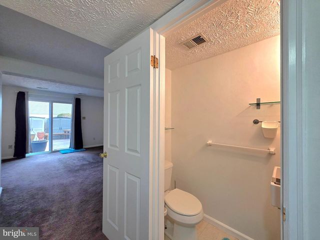 8568 KOLUDER CT, Lorton, VA 22079