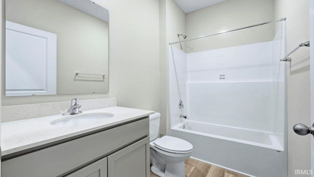 6880 Jerome Park Place, Fort Wayne, IN 46835