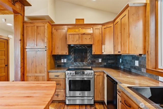 824 Huntrick Drive, Cle Elum, WA 98922