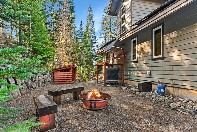 824 Huntrick Drive, Cle Elum, WA 98922