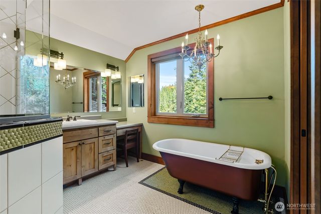 824 Huntrick Drive, Cle Elum, WA 98922