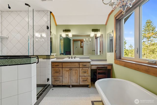 824 Huntrick Drive, Cle Elum, WA 98922