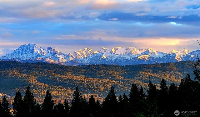 824 Huntrick Drive, Cle Elum, WA 98922