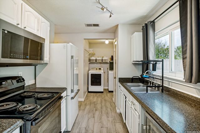 2507 Westgard Pass, San Antonio, TX 78245