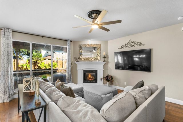 3220 Serpis, Grand Prairie, TX 75054