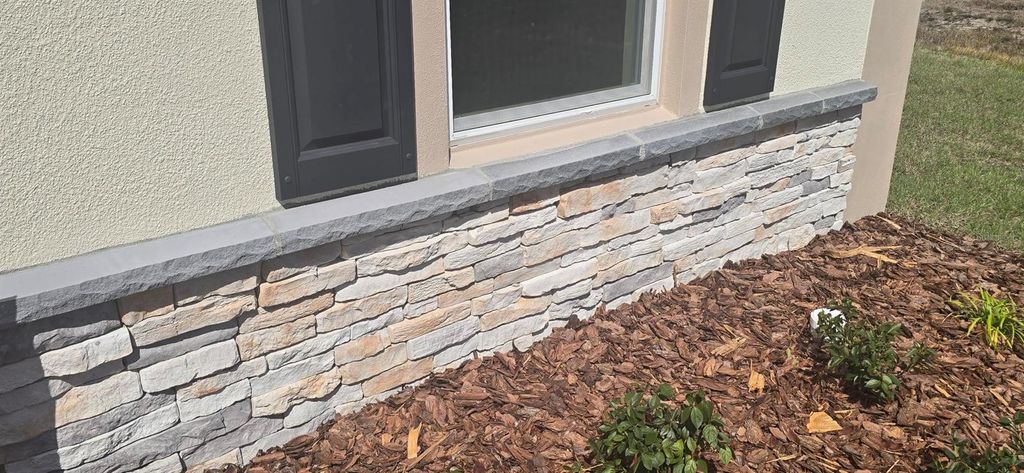 Image 2 of property listing at 349 BASS COURT, Poinciana, FL 34759