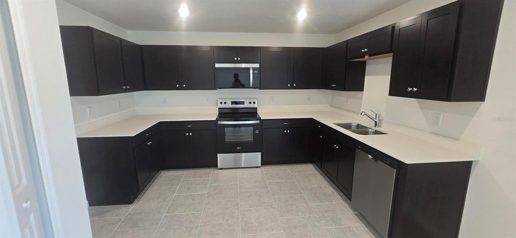 Image 3 of property listing at 349 BASS COURT, Poinciana, FL 34759