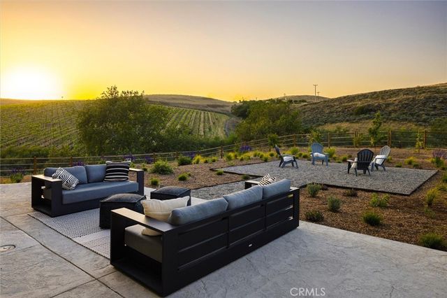 6750 Calle Stornetta, San Luis Obispo, CA 93401