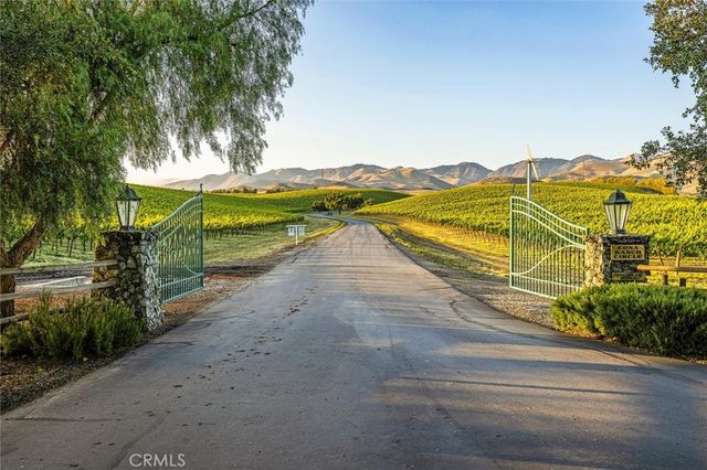 6750 Calle Stornetta, San Luis Obispo, CA 93401