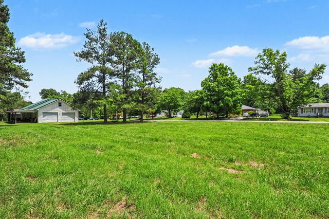 1241 Butler Bridge Rd, Portland, TN 37148