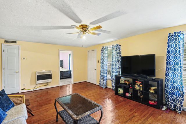1241 Butler Bridge Rd, Portland, TN 37148