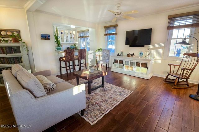 207 Bay Boulevard, Lavallette, NJ 08735