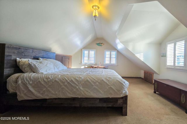 207 Bay Boulevard, Lavallette, NJ 08735