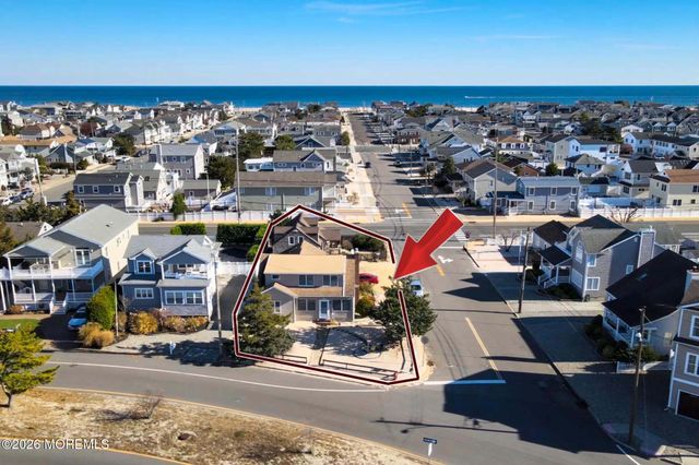 207 Bay Boulevard, Lavallette, NJ 08735