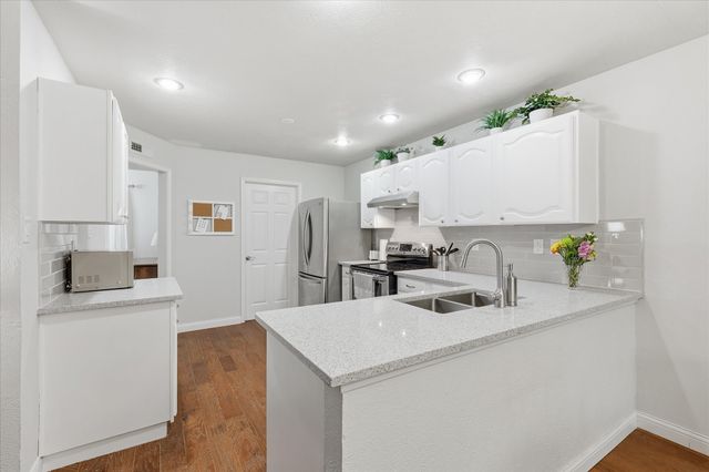 2837 Edinburg Lane, Flower Mound, TX 75028