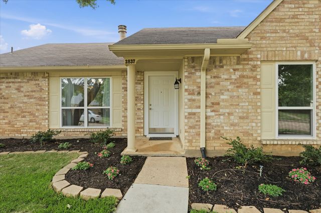 2837 Edinburg Lane, Flower Mound, TX 75028