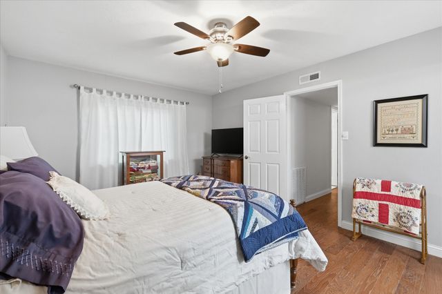 2837 Edinburg Lane, Flower Mound, TX 75028