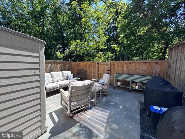 6621 MCLEAN CT, Mclean, VA 22101