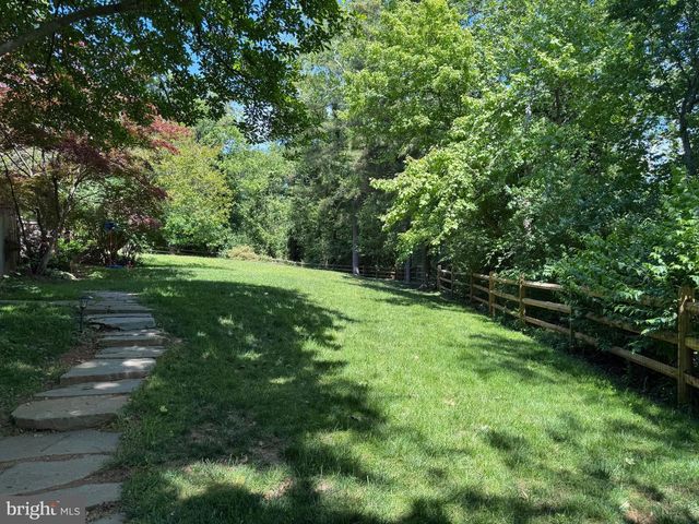 6621 MCLEAN CT, Mclean, VA 22101