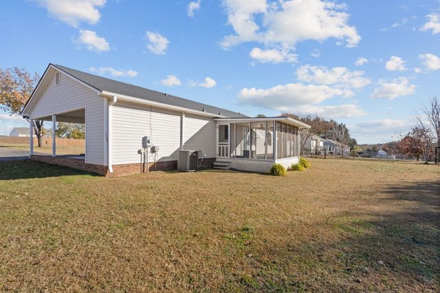 5435 Parris Bridge Road, Boiling Springs, SC 29316