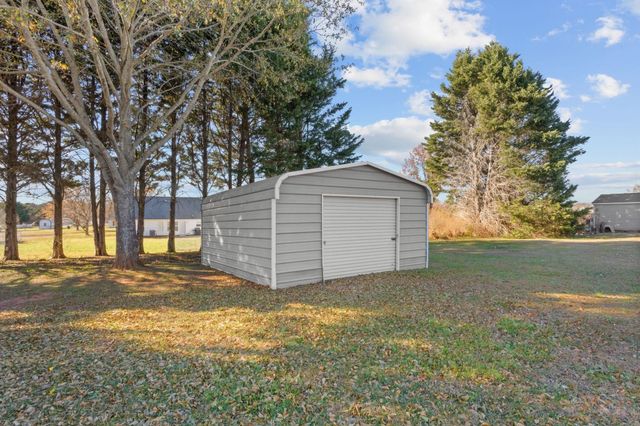 5435 Parris Bridge Road, Boiling Springs, SC 29316