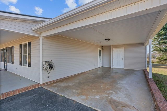 5435 Parris Bridge Road, Boiling Springs, SC 29316