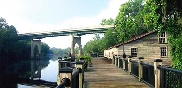 1017 Clamour Ct., Conway, SC 29526