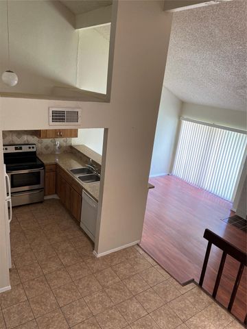 13037 Leader Street, Houston, TX 77072