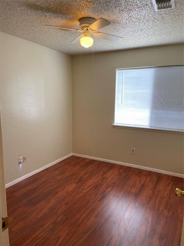 13037 Leader Street, Houston, TX 77072