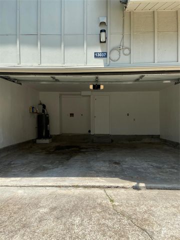 13037 Leader Street, Houston, TX 77072