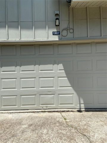 13037 Leader Street, Houston, TX 77072