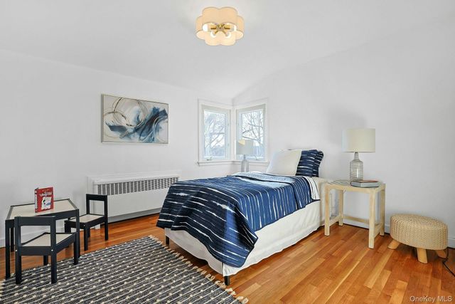 12 Cross Hill Road, Eastchester, NY 10709