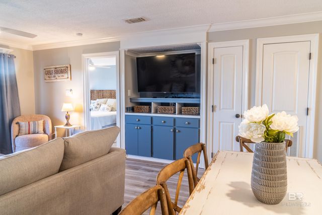 4615 PORT SIDE Lane 202, Gulf Shores, AL 36542