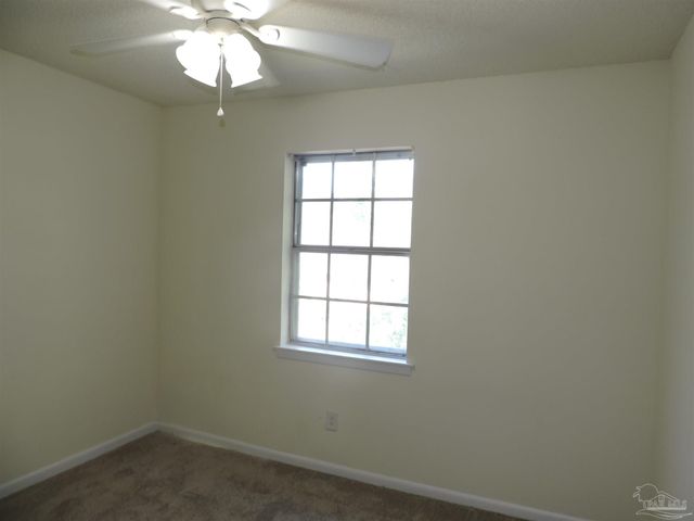 728 N Fairfield Dr, Pensacola, FL 32506