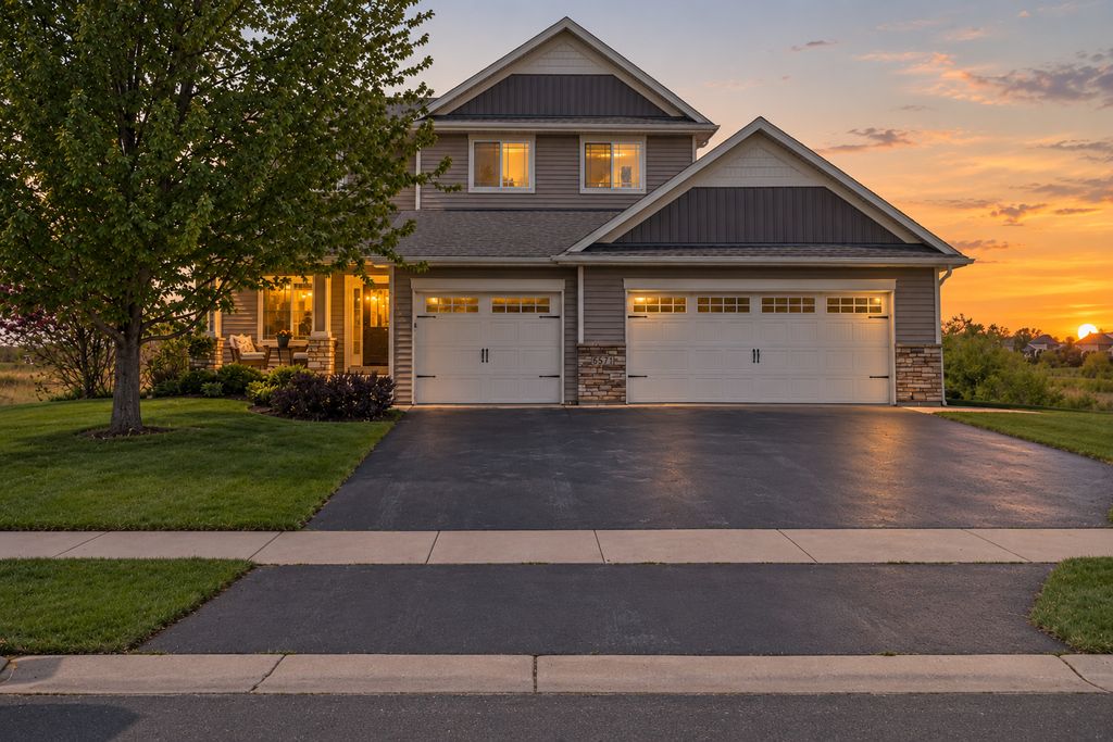 6571 145th Circle N, Hugo, MN 55038 — exterior