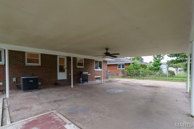 941 Willow Street, Wood River, IL 62095