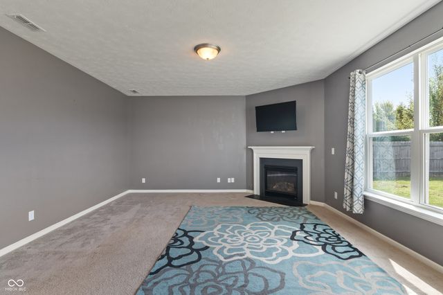 771 Penny Lane, Pittsboro, IN 46167