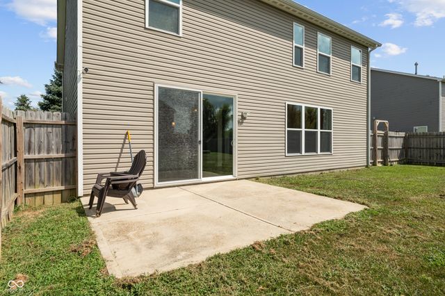 771 Penny Lane, Pittsboro, IN 46167