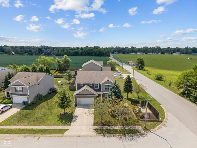 771 Penny Lane, Pittsboro, IN 46167