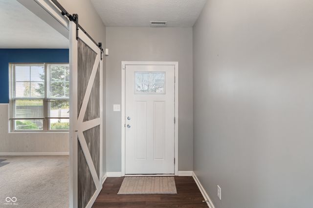 771 Penny Lane, Pittsboro, IN 46167