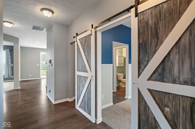 771 Penny Lane, Pittsboro, IN 46167