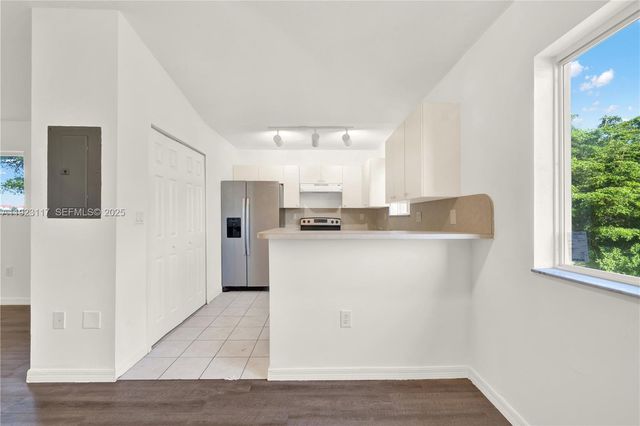 3385 NE 10th St 201, Homestead, FL 33033