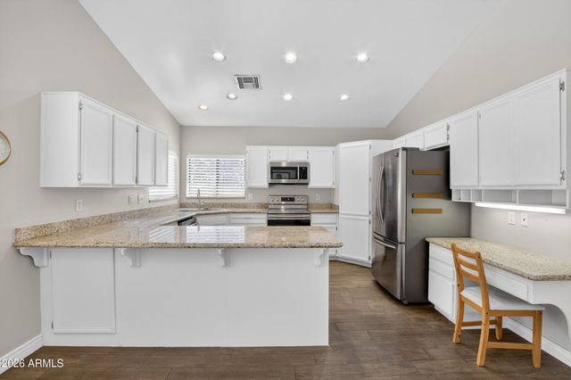 26633 S QUEEN PALM Court, Sun Lakes, AZ 85248