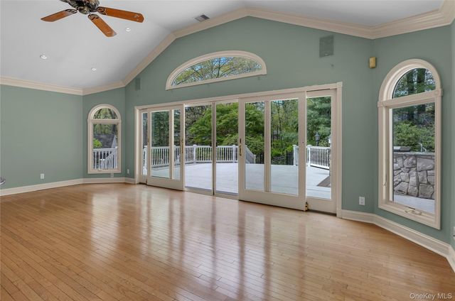 9 Concord Drive, Northport, NY 11768