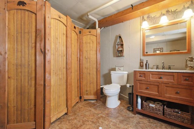 514 Iroquois Lane, Lampe, MO 65681