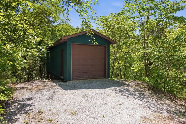 514 Iroquois Lane, Lampe, MO 65681