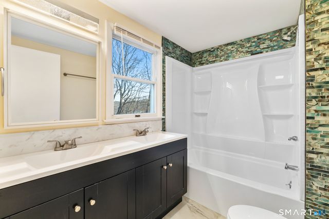 85 Hicock Drive E, Southbury, CT 06488