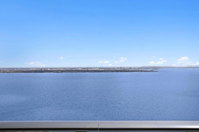 3015 S YSABELLA AVENUE 2402, Tampa, FL 33629